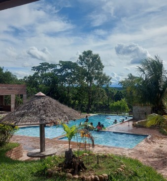 Piscina Topira